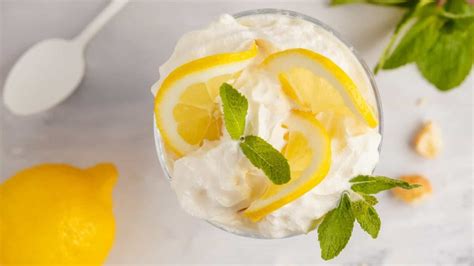 mousse de limão com iogurte